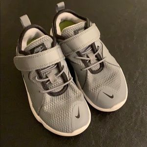 Boys Nike Sneakers
